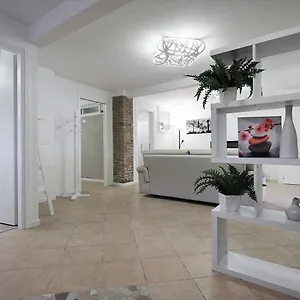 https://al-battello-apartments.hotelslidodijesolo.com